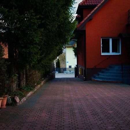 E&M Bed and Breakfast Mikołajki Esterno foto