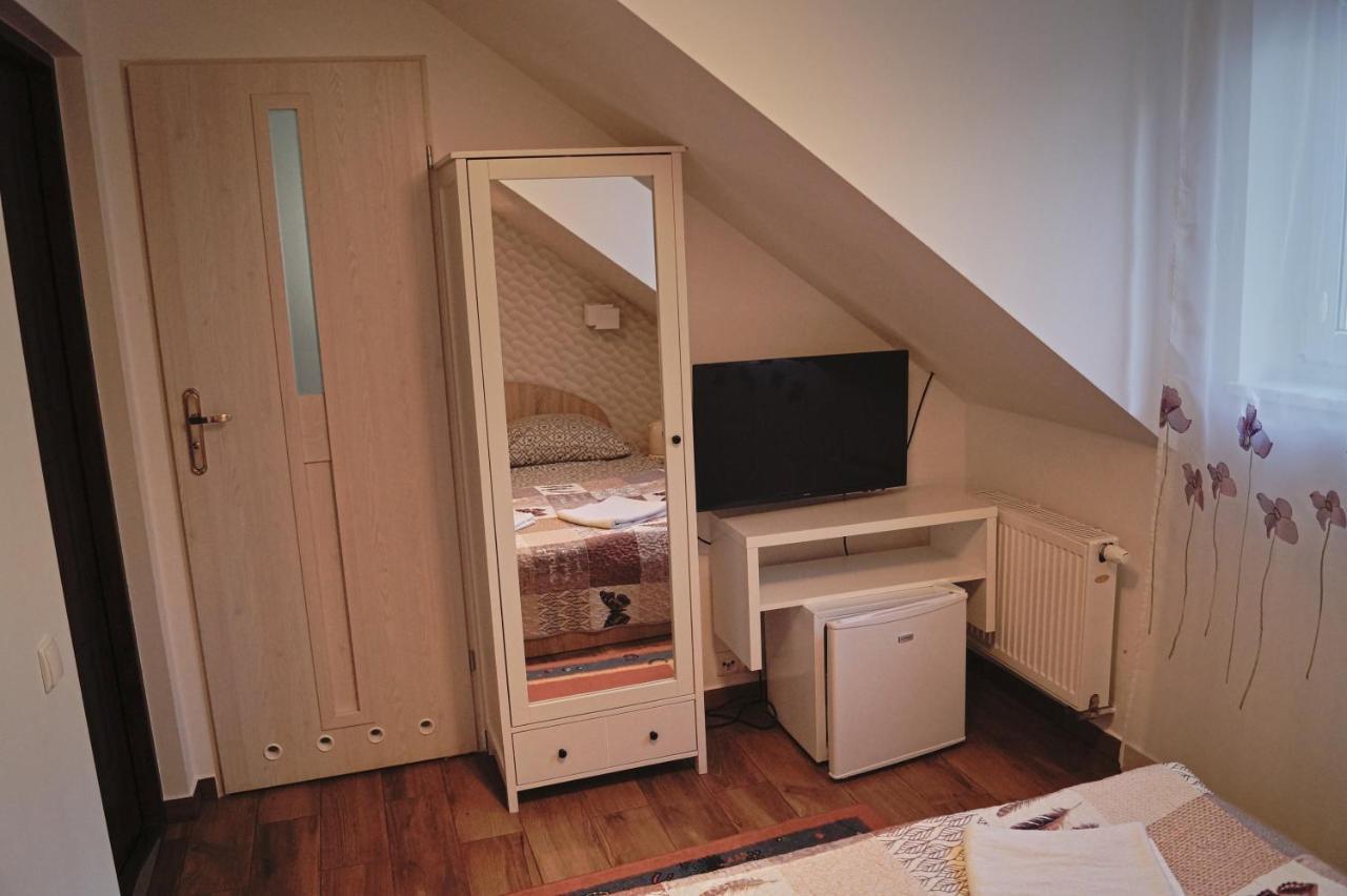 E&M Bed and Breakfast Mikołajki Esterno foto