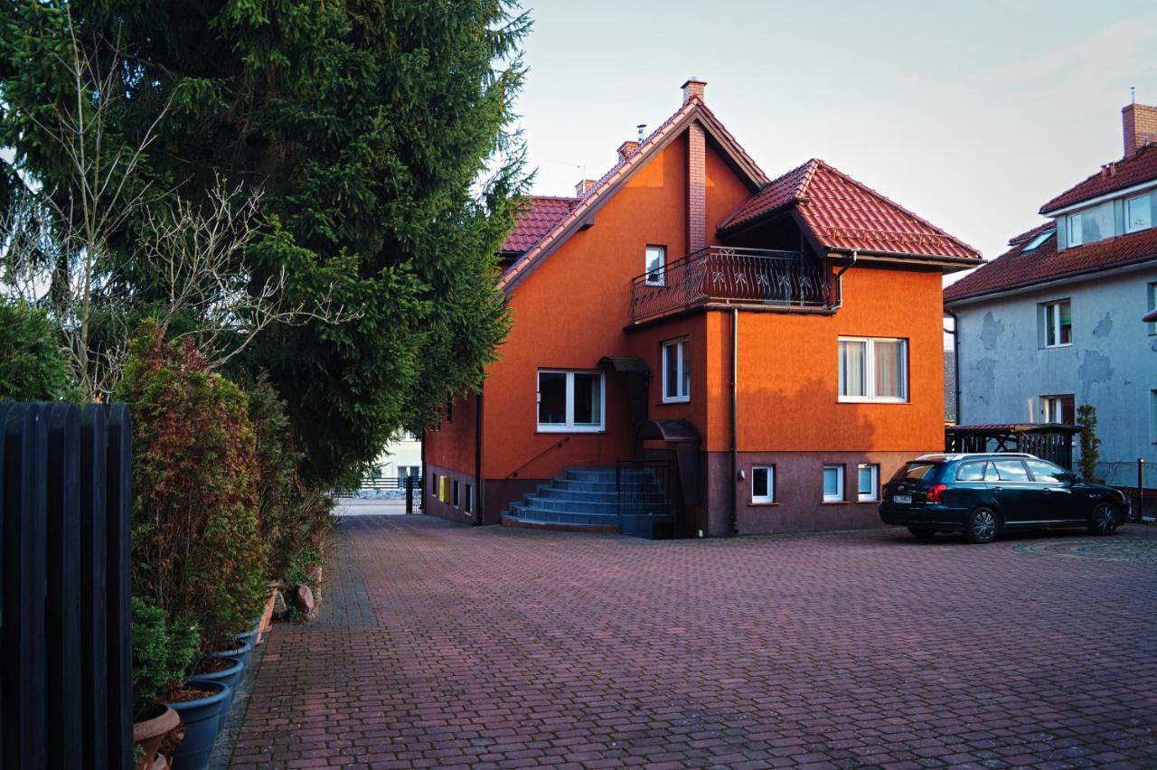 E&M Bed and Breakfast Mikołajki Esterno foto