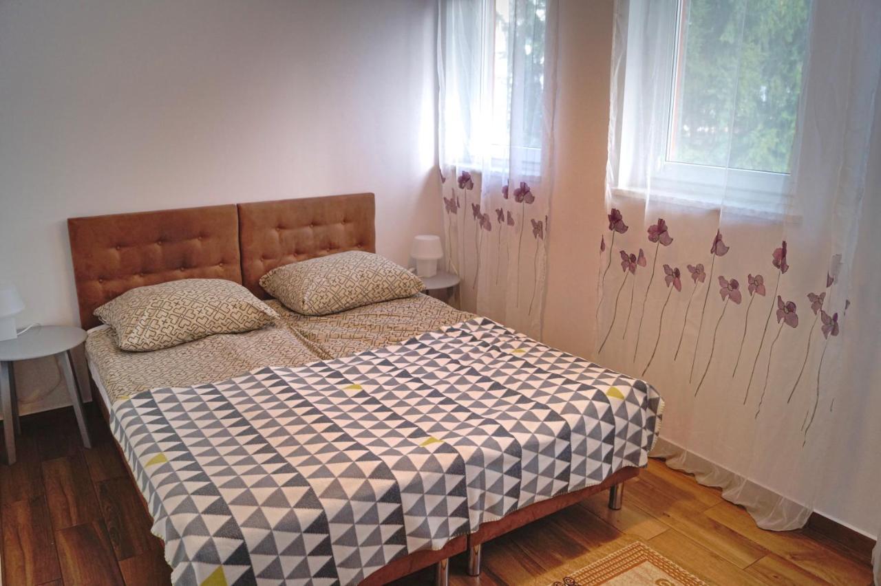 E&M Bed and Breakfast Mikołajki Esterno foto