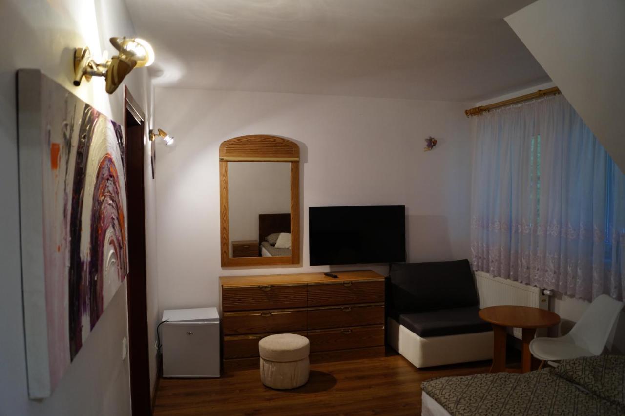 E&M Bed and Breakfast Mikołajki Esterno foto