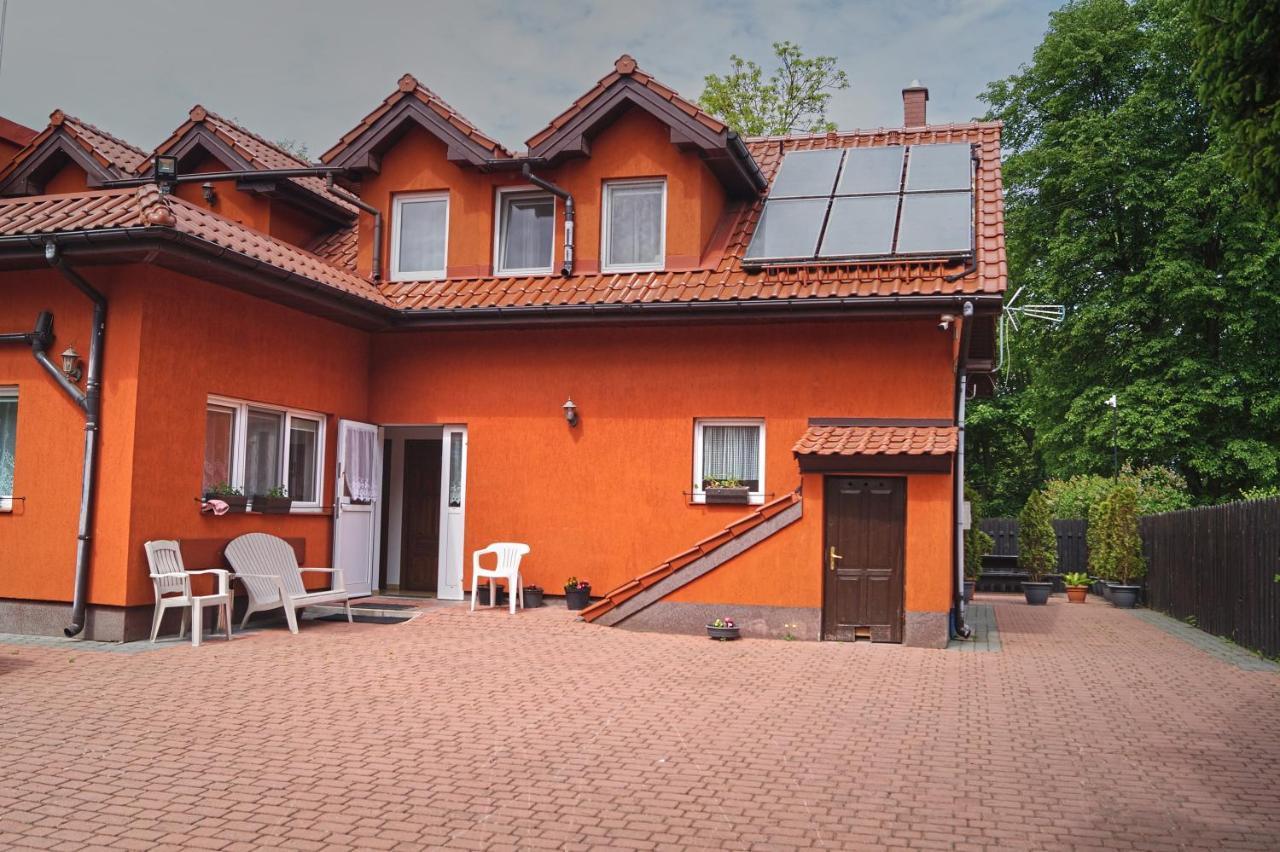 E&M Bed and Breakfast Mikołajki Esterno foto